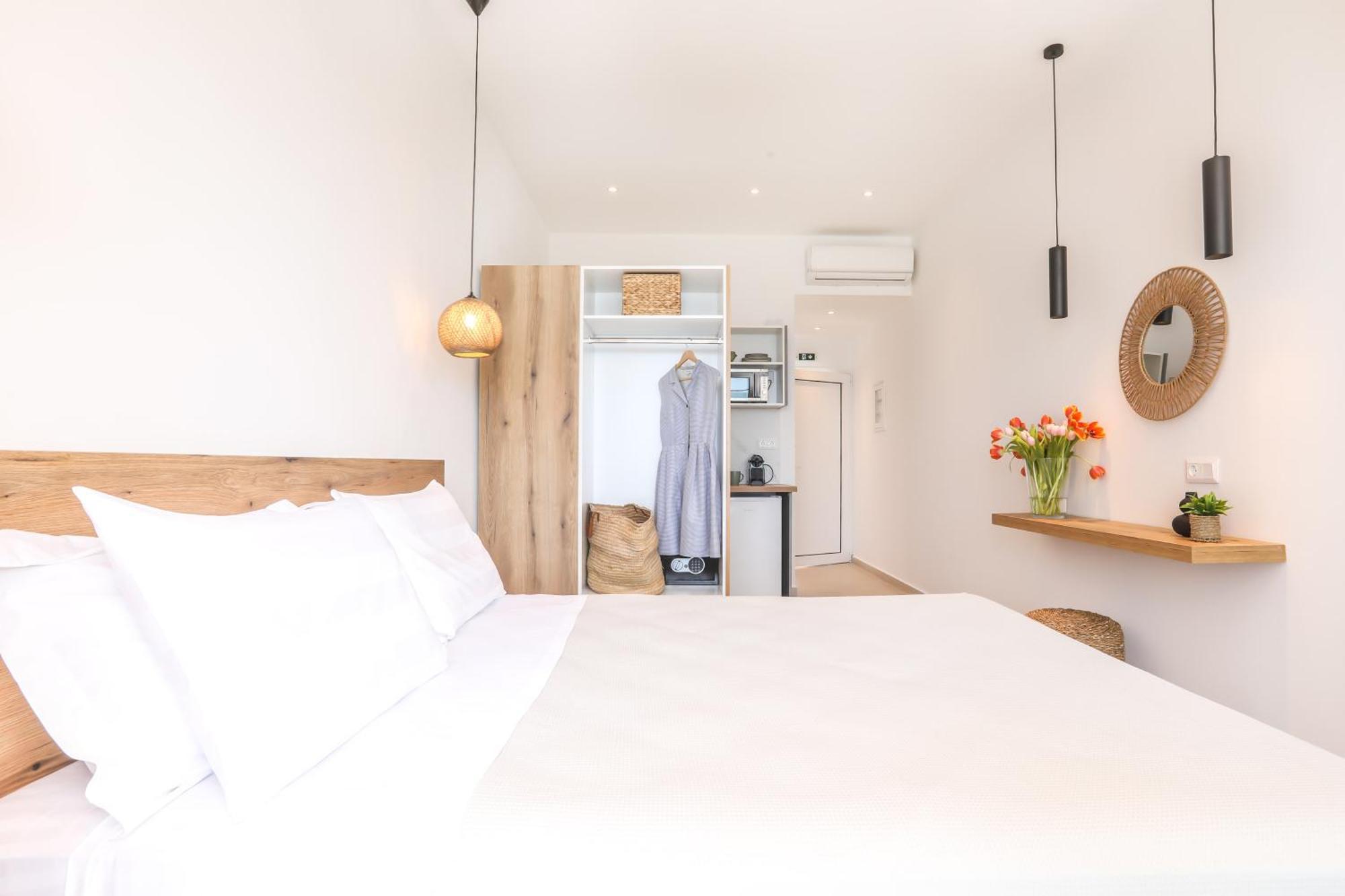 Magdachris Luxury Rooms Ájosz Jeórjosz Págon Kültér fotó